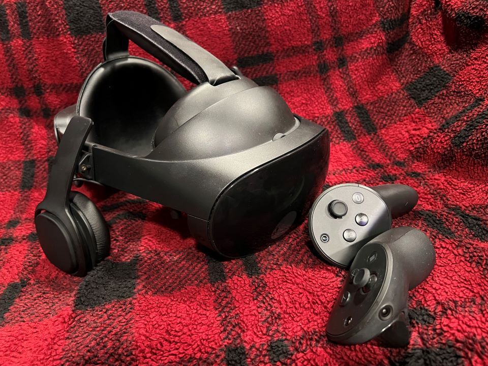 VR HMD